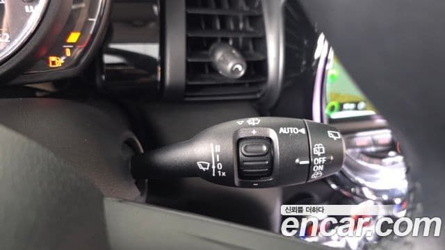 Mini Cooper 3세대, 2019 19