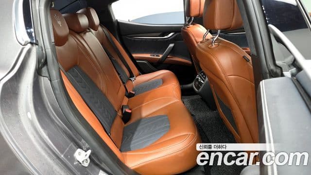 Maserati 기블리 3세대, 2019 12