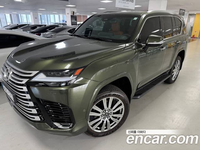 Lexus LX 4세대 700h VIP, 2025 10