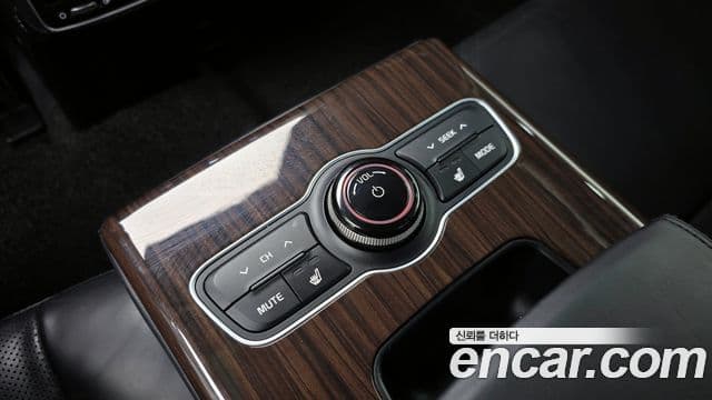 Kia The / новый New K7 Prestige, 2015 17