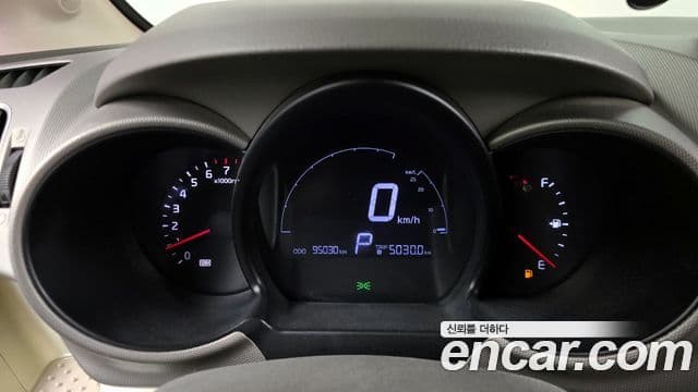 Kia Ray Luxury, 2013 8