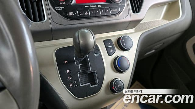 Kia Ray Luxury, 2013 9