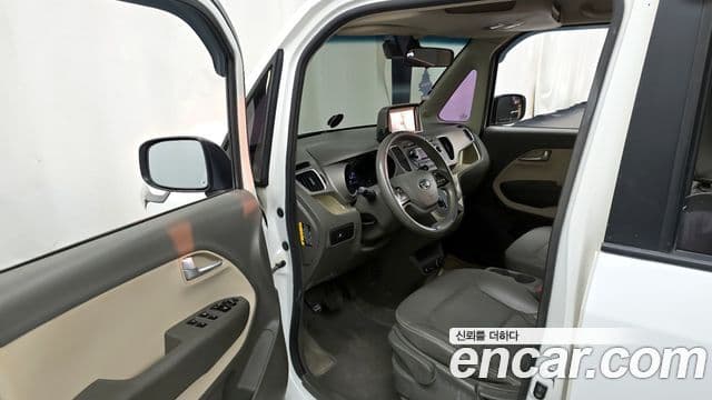 Kia Ray Luxury, 2013 10