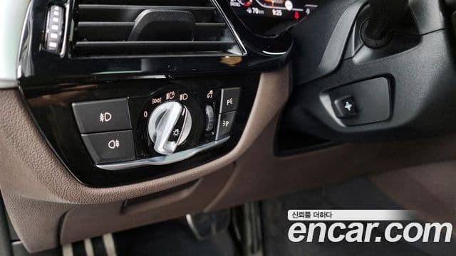 BMW 5시리즈 (G30) 520d M Sport Plus, 2020 16