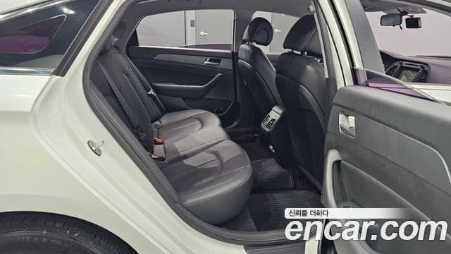 Hyundai LF Sonata Style, 2017 12