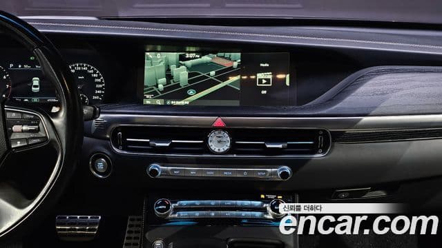 Genesis G90 Premium Luxury, 2019 14