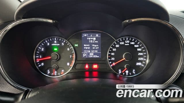 Kia K3 Trendy, 2013 8