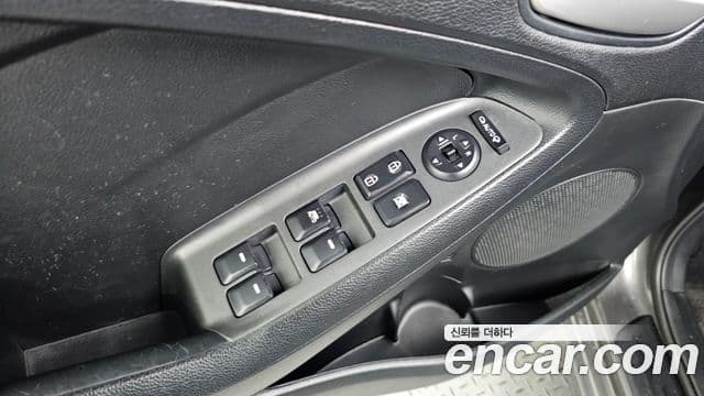 Kia K3 Trendy, 2013 18