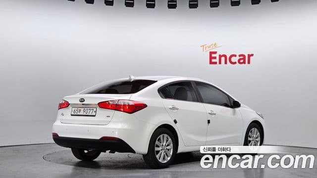 Kia K3 Trendy, 2013 2