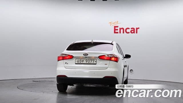 Kia K3 Trendy, 2013 4