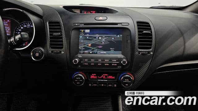 Kia K3 Trendy, 2013 15