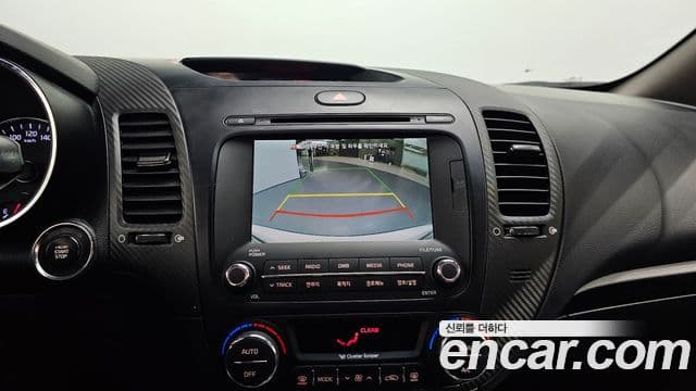 Kia K3 Trendy, 2013 16