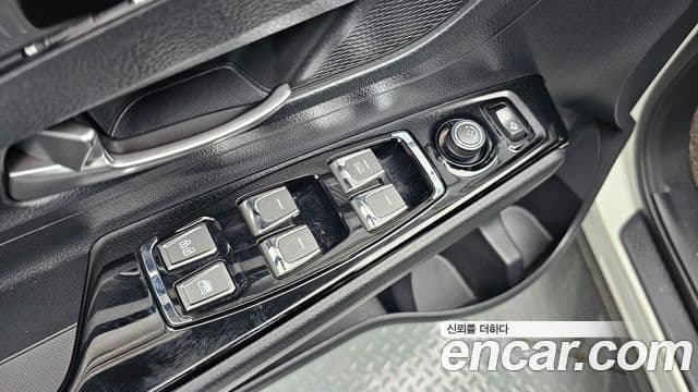 KG모빌리티(SsangYong) Beautiful Korando Plus, 2021 15