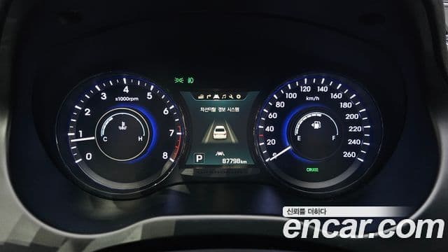Hyundai Grandeur HG Modern, 2016 8