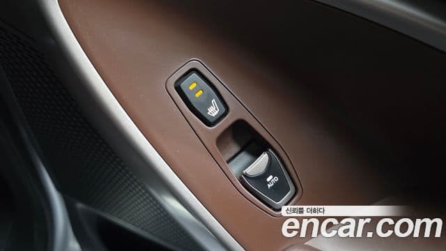 Hyundai The / новый New Maxcruz Prestige, 2016 19