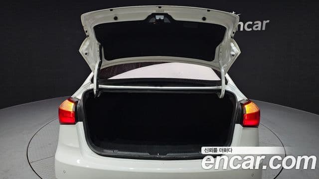 Kia K3 Trendy, 2015 20