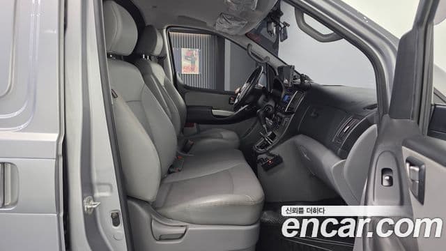 Hyundai The / новый New Grand Starex Smart, 2019 11