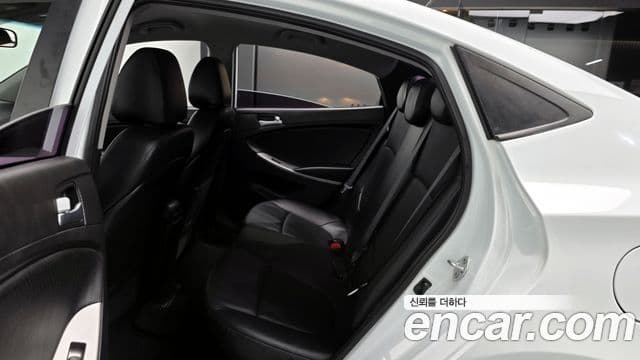 Hyundai Accent(новый кузов / новое поколение) Modern, 2016 12