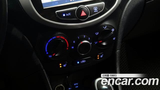 Hyundai Accent(новый кузов / новое поколение) Modern, 2016 17