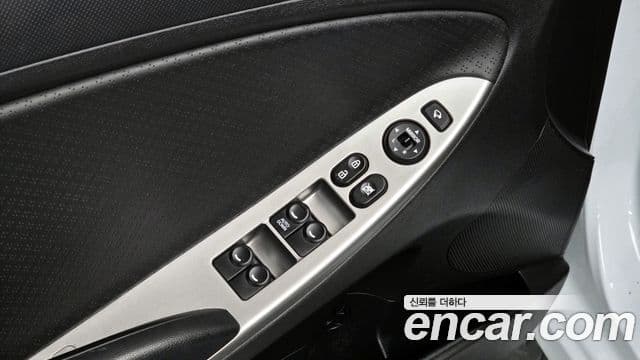 Hyundai Accent(новый кузов / новое поколение) Modern, 2016 18