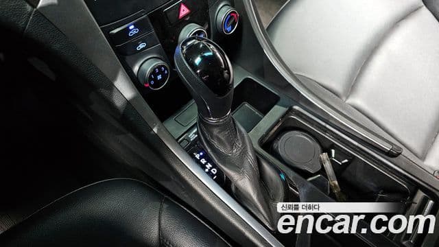 Hyundai Sonata The / новый 브릴리언트 Style, 2013 9