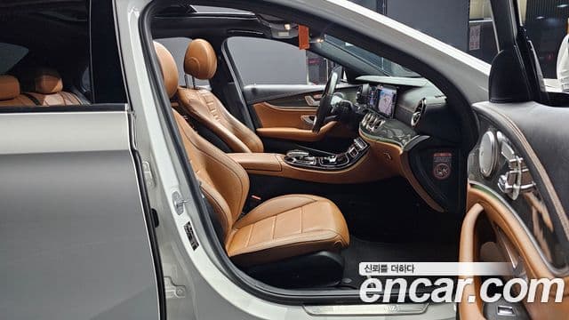 Mercedes-Benz E-класс W213 AMG Line, 2017 10