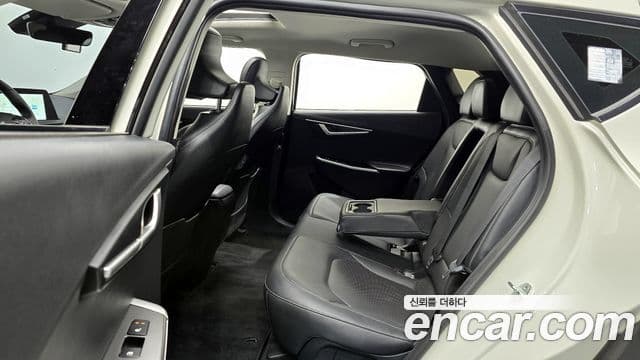 Kia EV6 Air, 2022 12