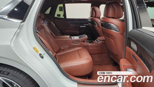 Genesis G90 (RS4) бензин 3.5 турбо AWD, 2023 12