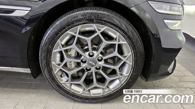 Genesis G80 (RG3) бензин 3.5 турбо AWD, 2022 все фото