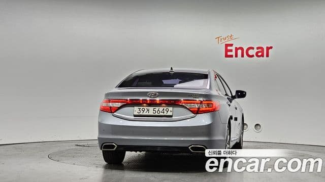 Hyundai Grandeur HG Premium, 2016 4