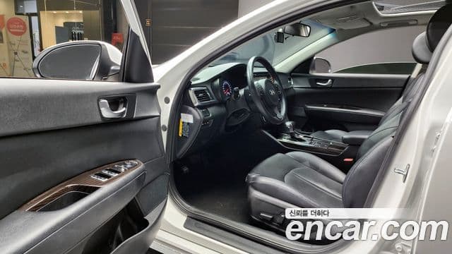 Kia K5 2세대 Prestige, 2016 11