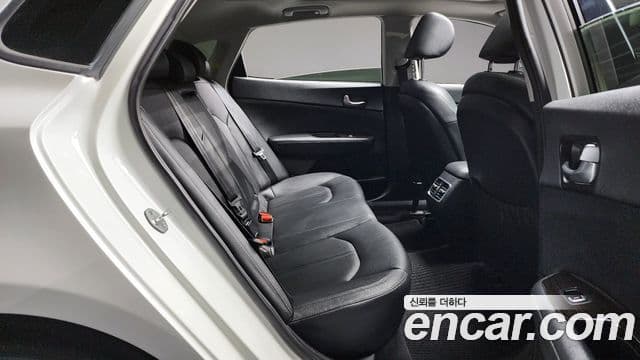 Kia K5 2세대 Prestige, 2016 12