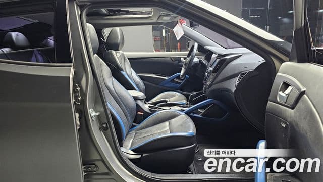 Hyundai Veloster турбо GDi Extreme, 2013 10