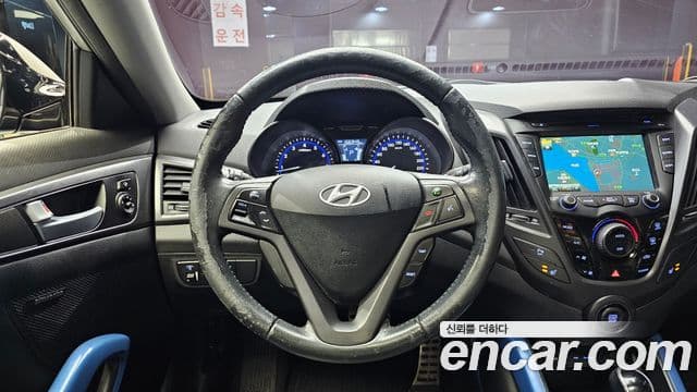 Hyundai Veloster турбо GDi Extreme, 2013 13