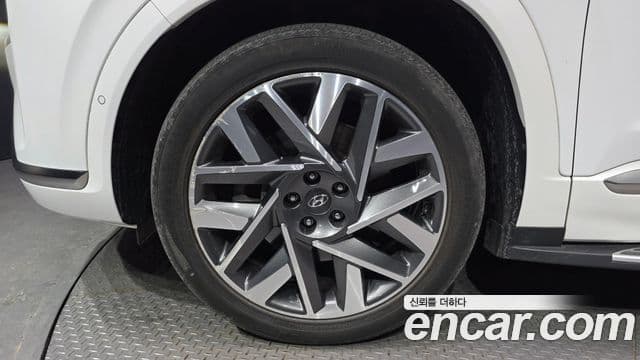 Hyundai The / новый New Santa Fe Calligraphy, 2023 все фото