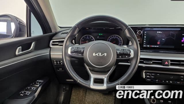 Kia K5 3세대 Trendy, 2022 13