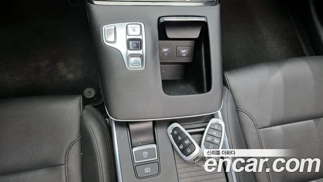 Hyundai The / новый New Grandeur IG Modern, 2022 9