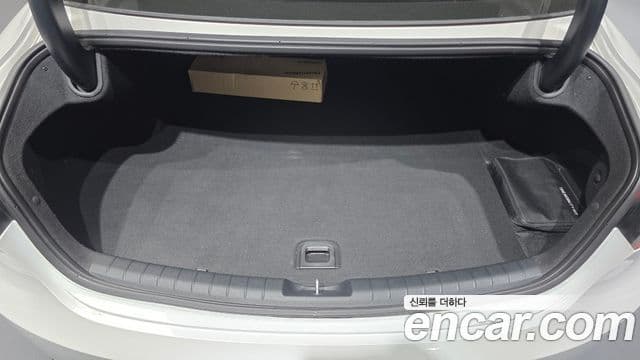 Hyundai The / новый New Grandeur IG Modern, 2022 20