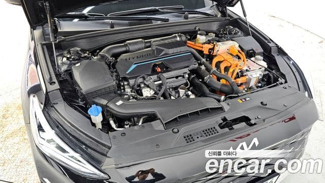 Kia K8 гибрид Signature, 2023 6