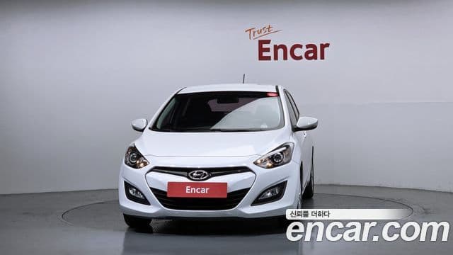 Hyundai i30(новый кузов / новое поколение) 1.6 GDI PYL, 2014 3