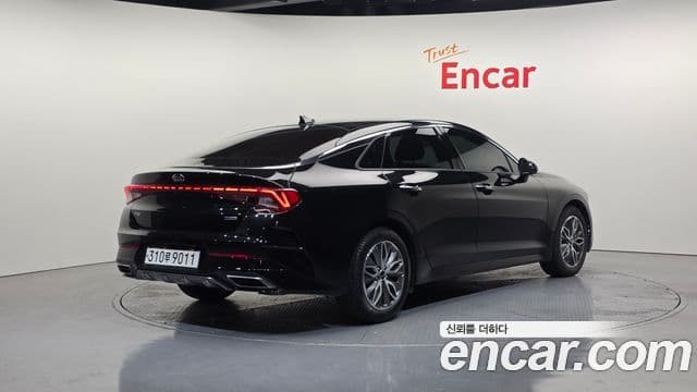 Kia K5 гибрид 3세대 Signature, 2020 2