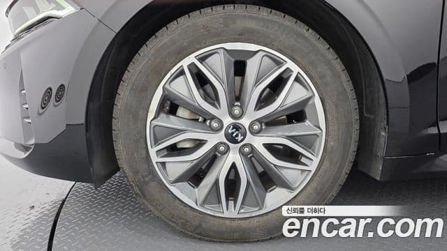 Kia K5 гибрид 3세대 Signature, 2020 все фото