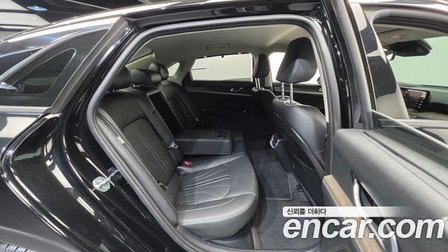 Kia K5 гибрид 3세대 Signature, 2020 19