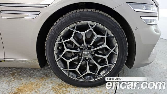 Genesis G80 (RG3) бензин 2.5 турбо AWD, 2021 все фото