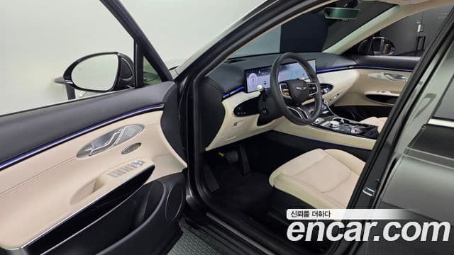 Genesis GV70, 2025 10