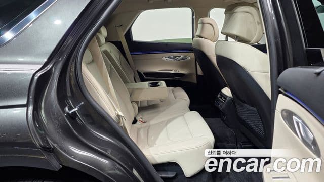 Genesis GV70, 2025 12