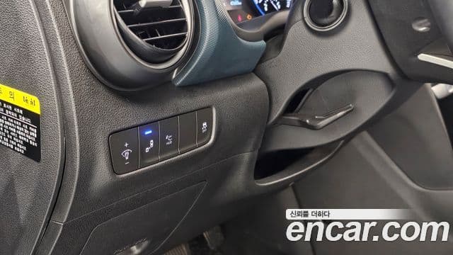 Hyundai Kona Modern Art, 2019 17