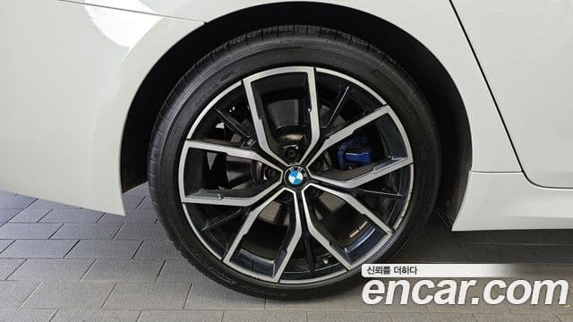 BMW 5시리즈 (G30) 530i xDrive M Sport, 2023 все фото
