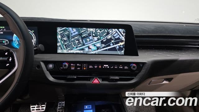 Kia K8 гибрид Signature, 2023 14