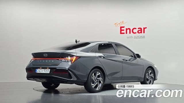 Hyundai The / новый New Avante гибрид (CN7) Inspiration, 2026 2